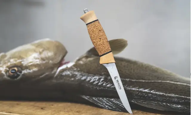 Brusletto Fiskern FISKEKNIV MED FLEKSIBELT KNIVBLAD OG KOR 