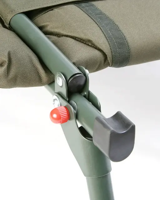 Daiwa Black Widow Bedchair Feltseng 