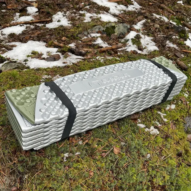 Liggeunderlag med isolerende folie 