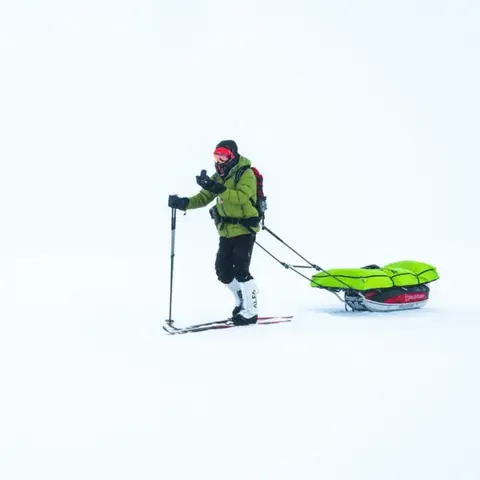 Fjellpulken Sleeper 200 R&#248;d m/sittefunksjon