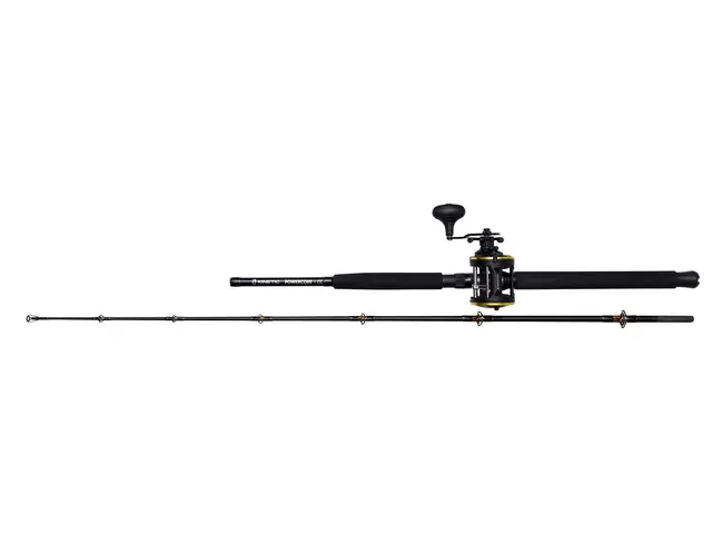 KINETIC POWERCORE CC 6'6" / 195cm / P12 40-80lbs / 300-1000g 