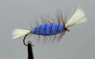 Bomber Labatt Blue (Cigar Bomber) White Tail-Brown Hackle