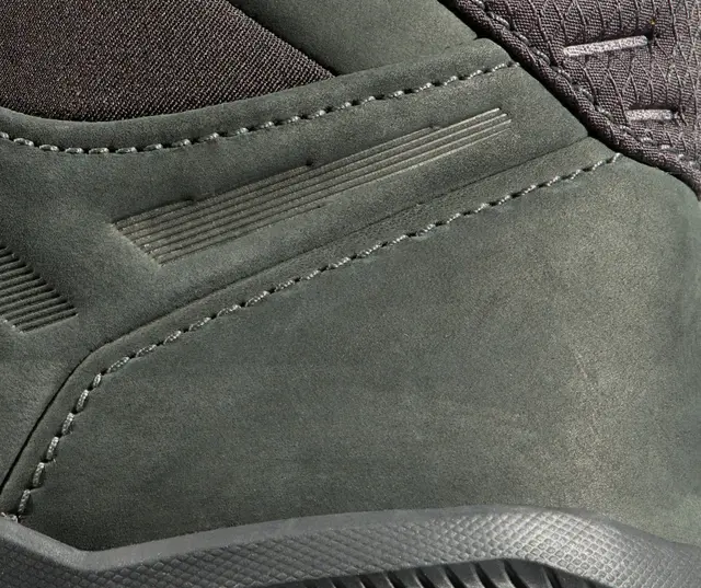 Mercury IV Mid GTX Men 40 