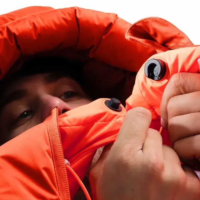 Mammut Protect down bag -18C L, Safety Orange 