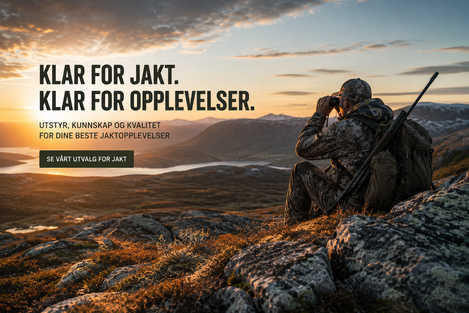 Jeger som ser utover fjellandskapet